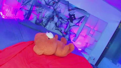 Suzume_mendez live cam on Cam4
