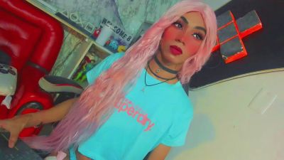 Suzume_mendez live cam on Cam4