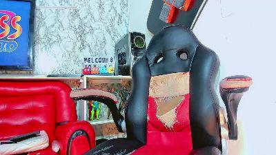 Suzume_mendez live cam on Cam4