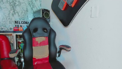 Suzume_mendez live cam on Cam4