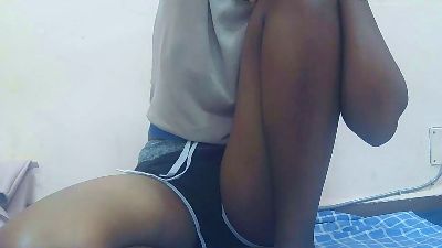 SuzyQueen live cam on Cam4