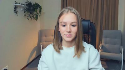 SuzyTempelton live cam on Cam4