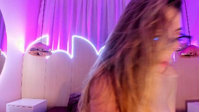 Suzy_Lee live cam on Cam4