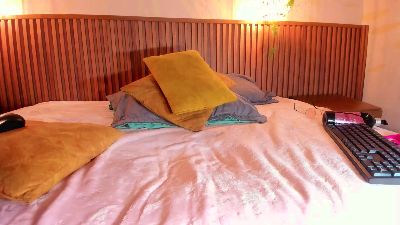 Suzy_Lee live cam on Cam4