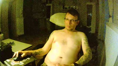 Sven785Phil live cam on Cam4