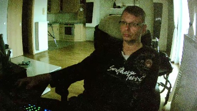 Sven785Phil live cam on Cam4