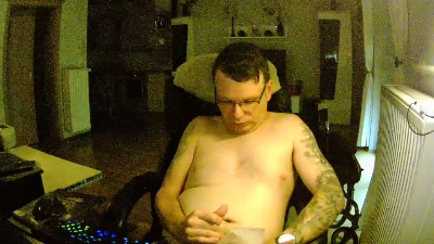 Sven785Phil live cam on Cam4