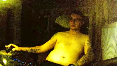 Sven785Phil live cam on Cam4