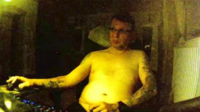 Sven785Phil live cam on Cam4