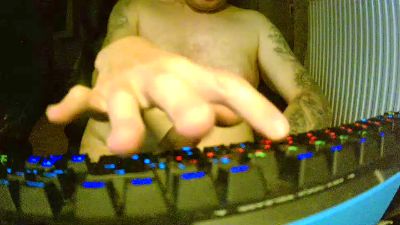 Sven785Phil live cam on Cam4