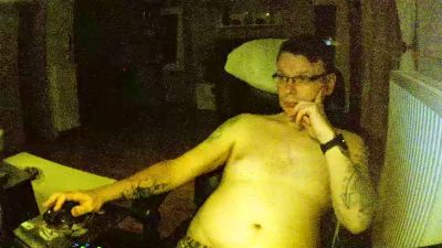 Sven785Phil live cam on Cam4