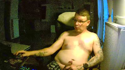 Sven785Phil live cam on Cam4