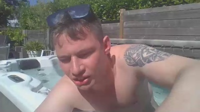 SvenTwinkboy live cam on Cam4