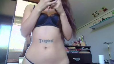 Sweet33honey live cam on Cam4