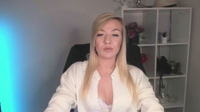 SweetLaura20 webcam