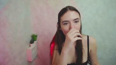 SweetLiana_ live cam on Cam4