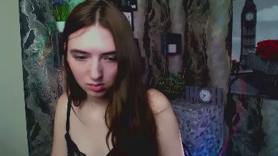 SweetLiana_ live cam on Cam4