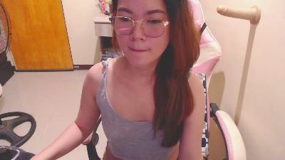 SweetLilah live cam on Cam4