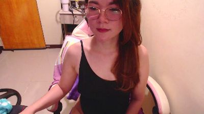 SweetLilah live cam on Cam4