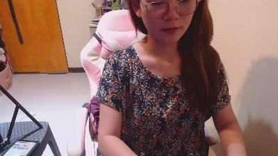SweetLilah live cam on Cam4