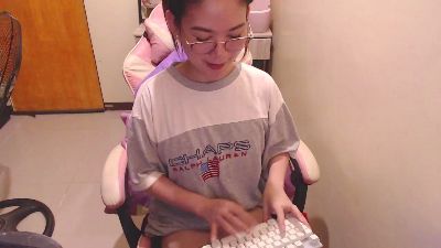SweetLilah live cam on Cam4