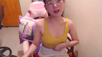 SweetLilah live cam on Cam4