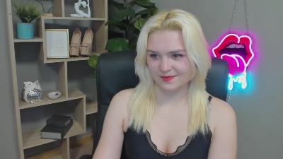 SweetLilyxo Live Cam on Cam4