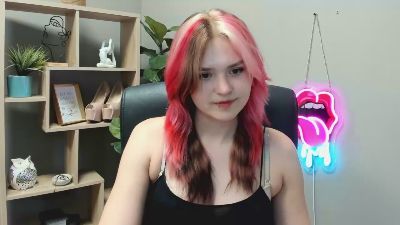 SweetLilyxo live cam on Cam4