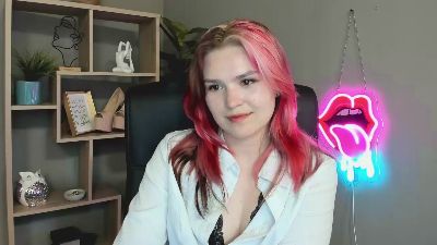 SweetLilyxo live cam on Cam4