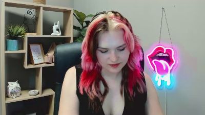 SweetLilyxo live cam on Cam4