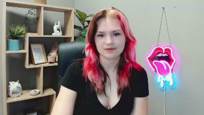 SweetLilyxo live cam on Cam4