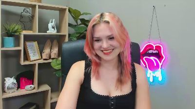 SweetLilyxo live cam on Cam4