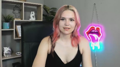 SweetLilyxo live cam on Cam4