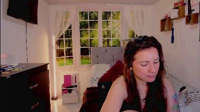 SweetNessa_ live cam on Cam4