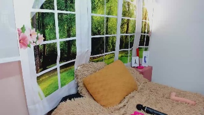 SweetNessa_ live cam on Cam4