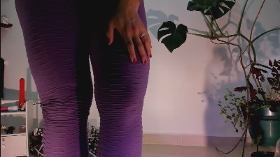 SweetNessa_ live cam on Cam4