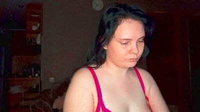 SweetPiggy live cam on Cam4