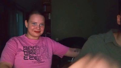 SweetPiggy live cam on Cam4