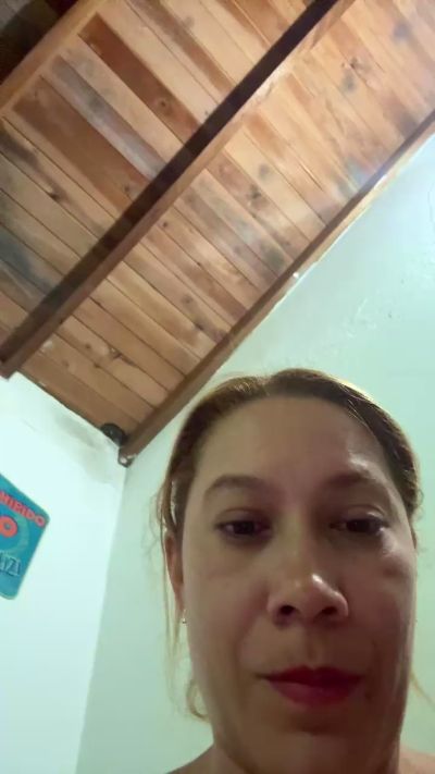 Sweet_Melons_ live cam on Cam4