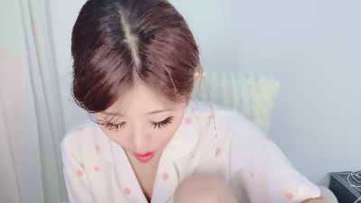 Sweet_YaoXi live cam on Cam4