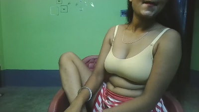 Sweet_kaniika live cam on Cam4