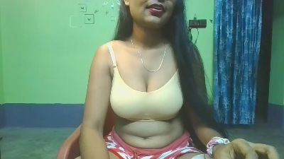 Sweet_kaniika live cam on Cam4