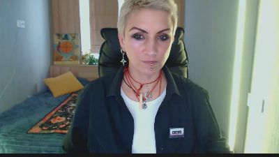 Sweet_n_Strong live cam on Cam4