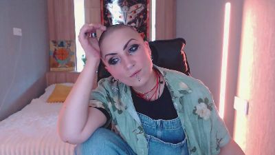Sweet_n_Strong live cam on Cam4