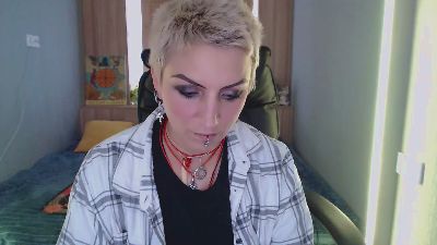 Sweet_n_Strong live cam on Cam4