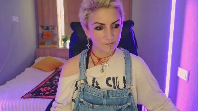 Sweet_n_Strong live cam on Cam4