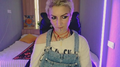 Sweet_n_Strong live cam on Cam4