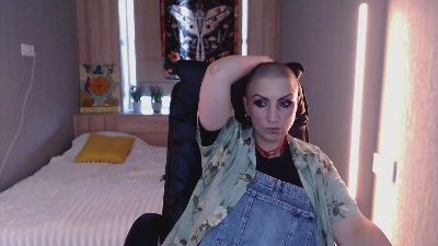 Sweet_n_Strong live cam on Cam4