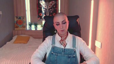Sweet_n_Strong live cam on Cam4