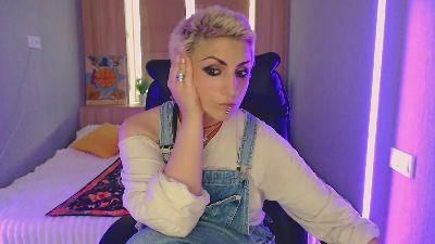 Sweet_n_Strong live cam on Cam4
